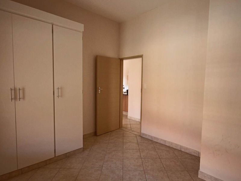 2 Bedroom Ground Floor Apartment. - Photo 10