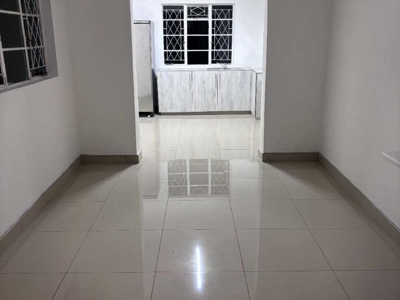 Secure 1 Bedroom Flatlet to Rent in Hayfields, Pietermaritzburg - Photo 3