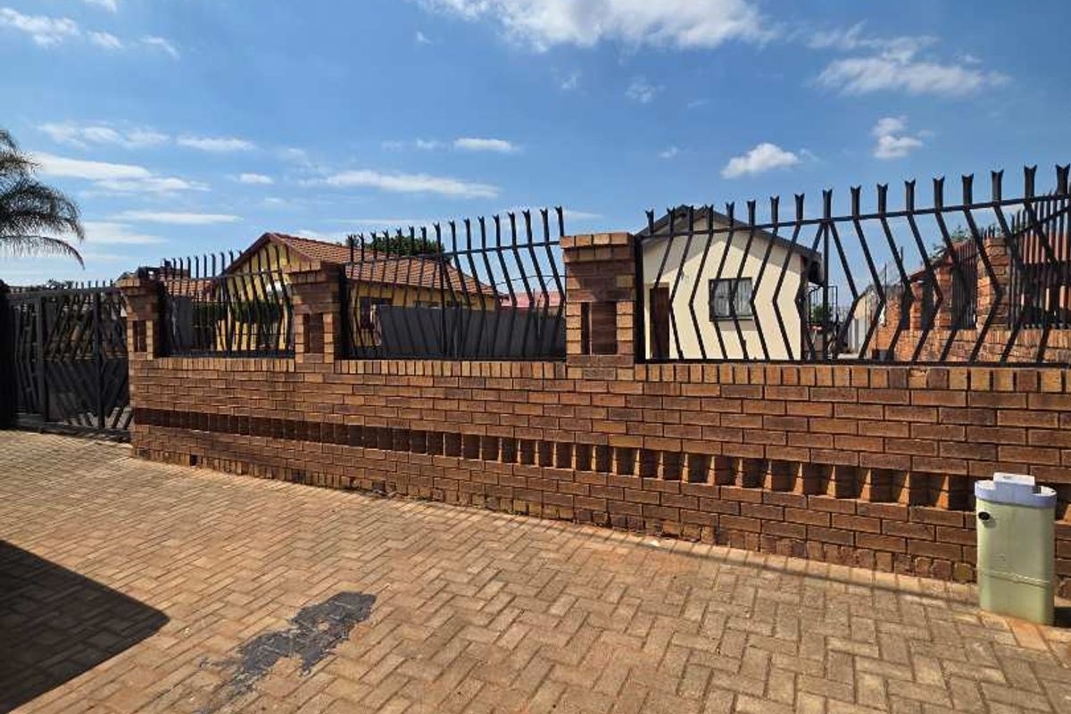 2 Bedrooms family home for sale on a massive stand - Photo 4