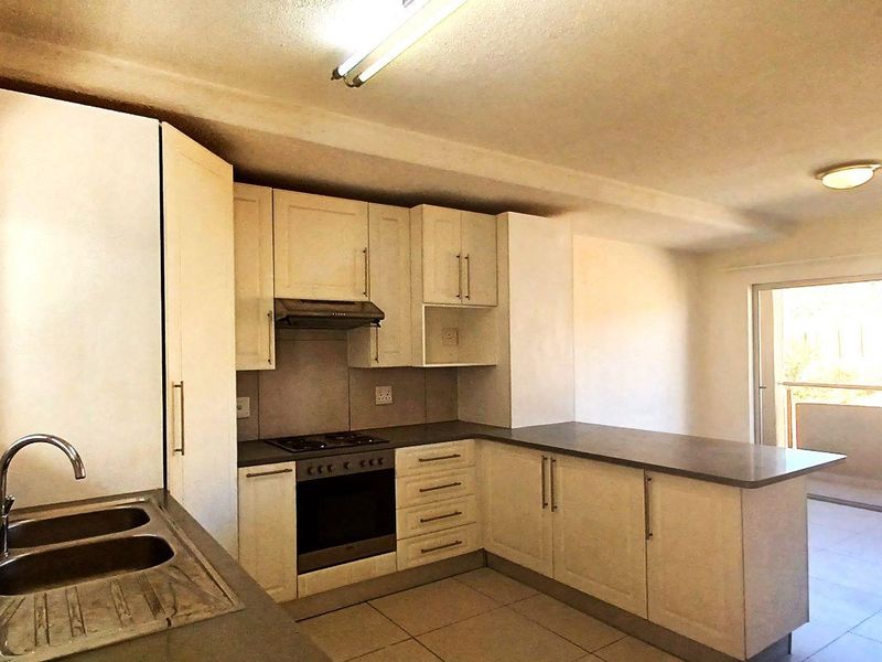 RETIREMENT VILLAGE - One Bedroom Apartment N$1 150 000million - Photo 3