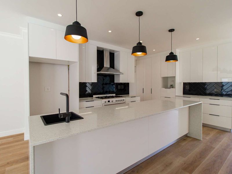 Brand New Double-Storey Home in Sought-After Sandown  No Transfer Duty - Photo 4