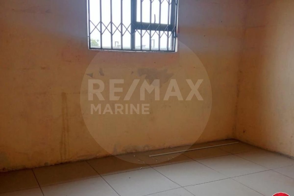 Charming 3-Bedroom Home for Sale in Esikhawini – Pet Friendly and Full of Potential! - Photo 5