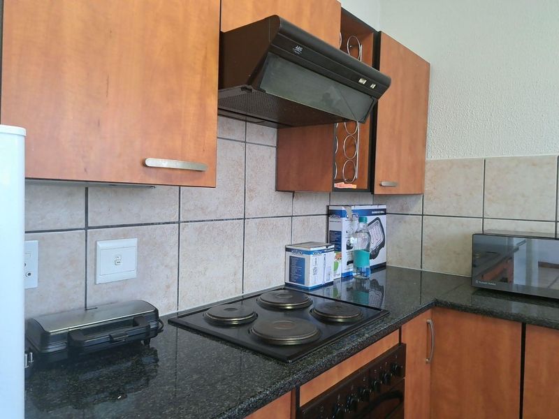 1 Bedroom Apartment in Carlswald North - Photo 7