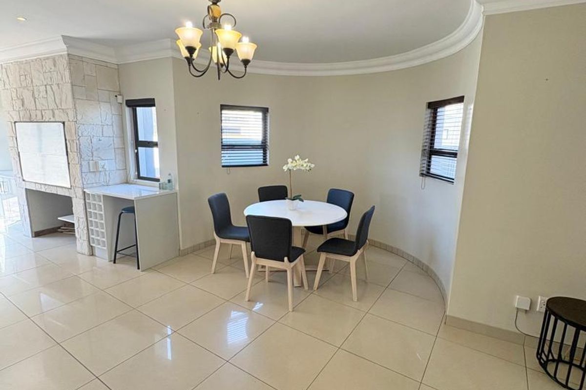 Furnished 3x Bedrooms House To Rent in Long Beach - Photo 4