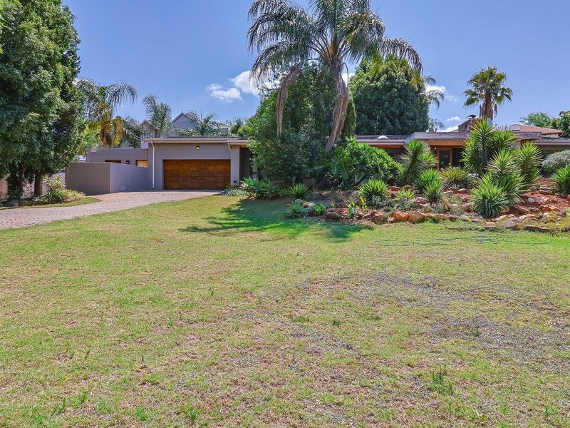 4 Bedroom Home in Fairland - Photo 3