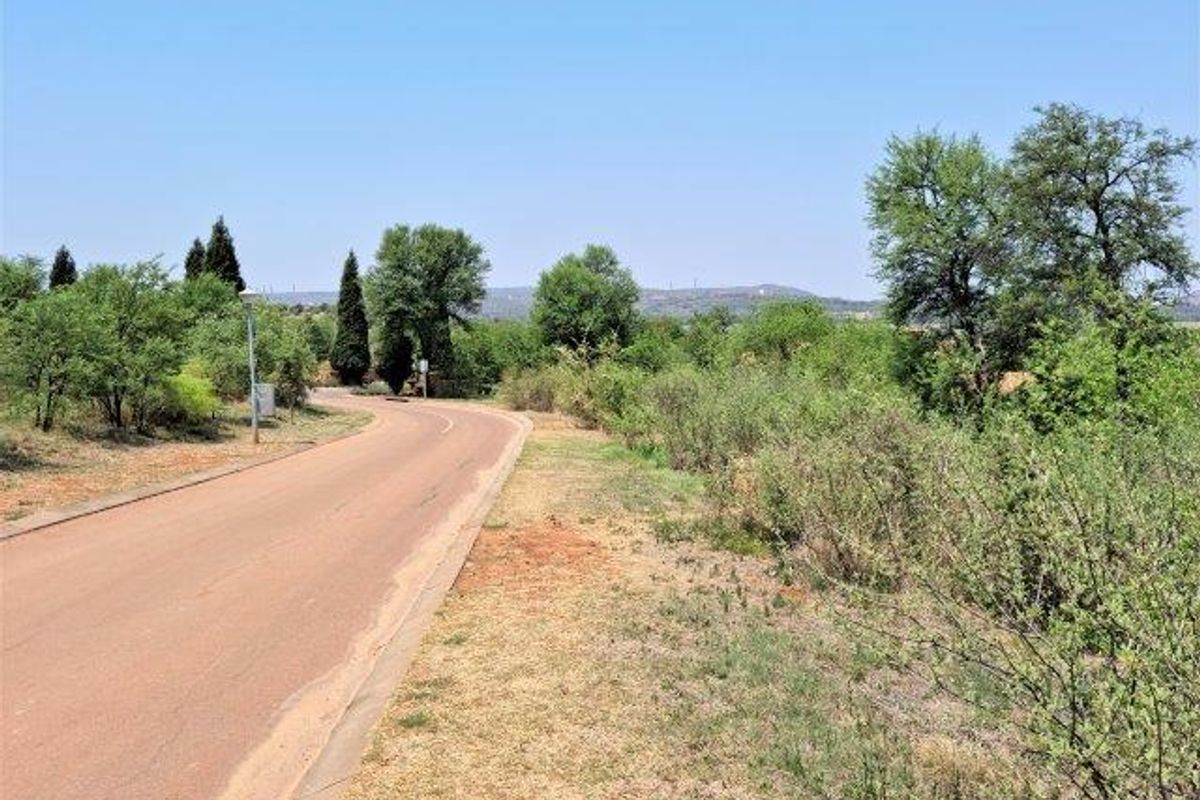 858m2 Vacant Land in Estate D'Afrique - Photo 5