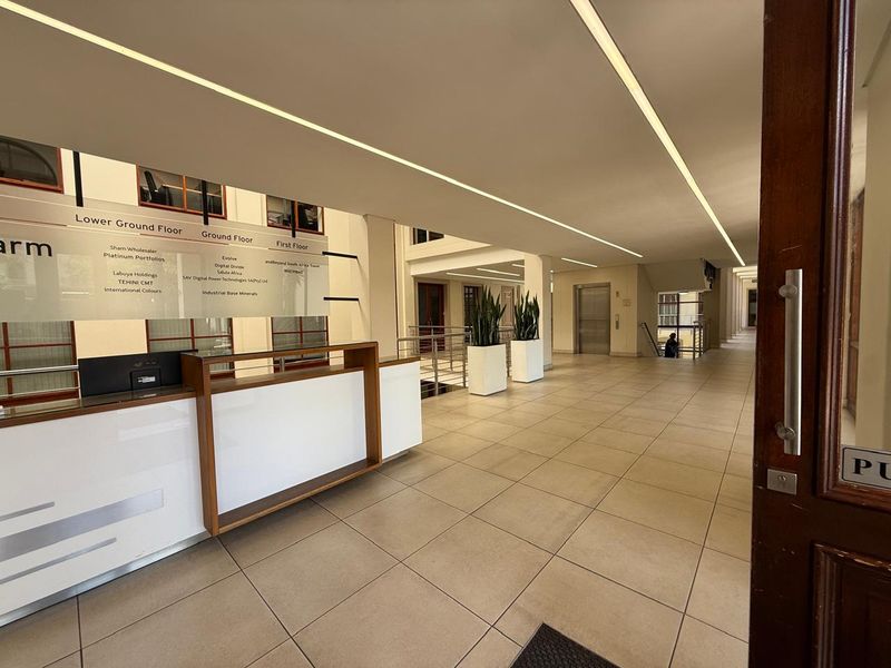 Prime Office Space Available for Immediate Lease in Sandton - Photo 4