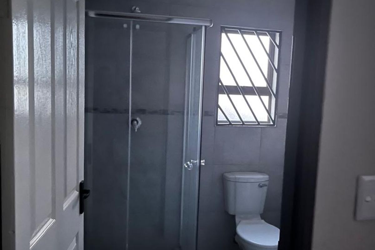 Brand new house for sale - Photo 5