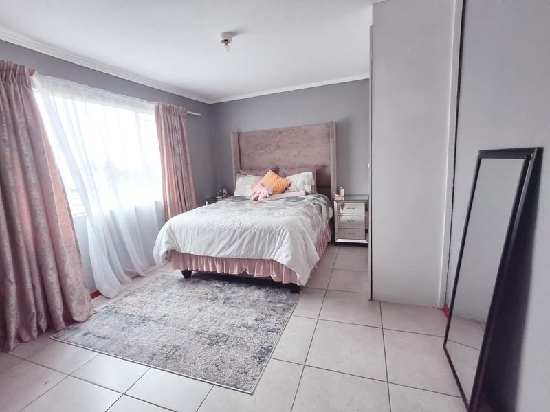 Schedule Your Viewing: Don't Miss Out - Photo 6