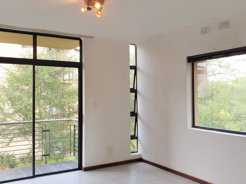 Peaceful, modern, and secure living All you can ask for with the price tag to match!!! - Photo 8