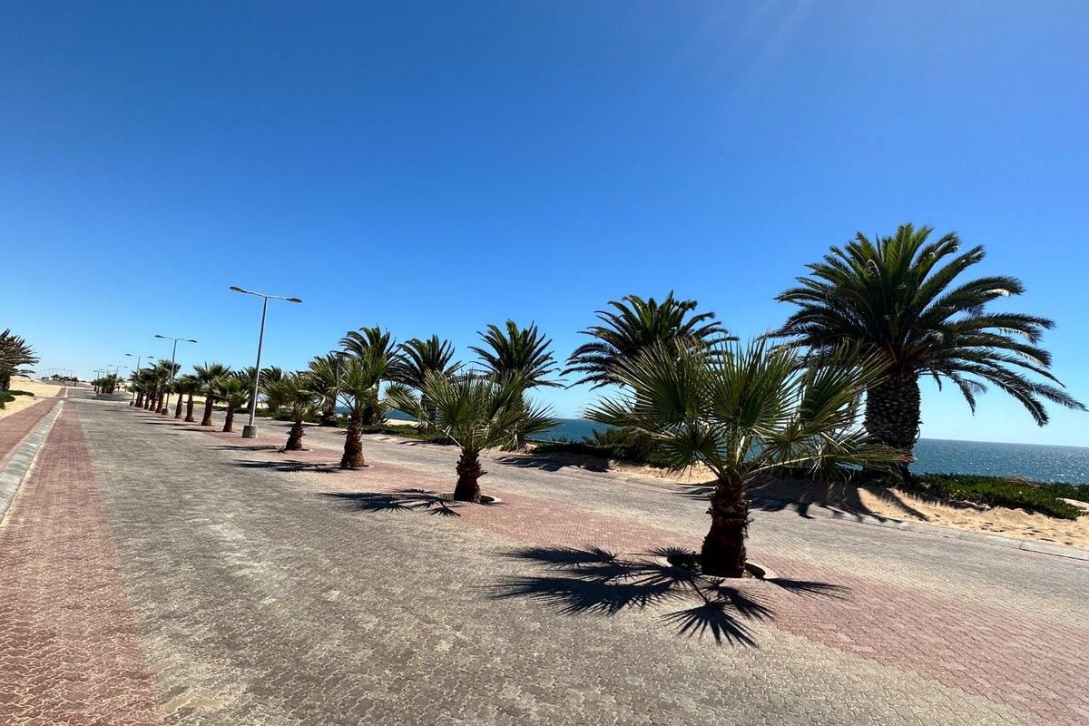 2x Seafront & 3rd Row Vacant plots for Sale in Afrodite Beach - Photo 5