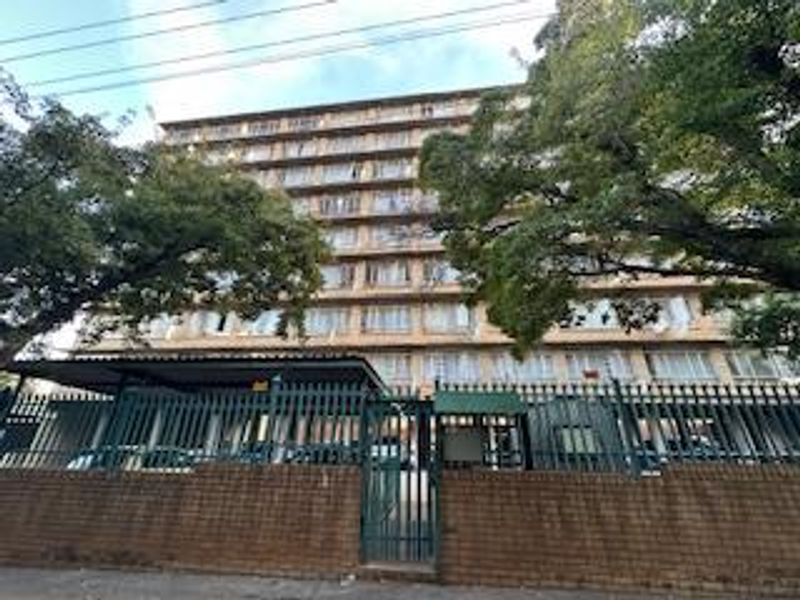 Value & Location: Spacious 2-Bed in Pretoria Central - Photo 10