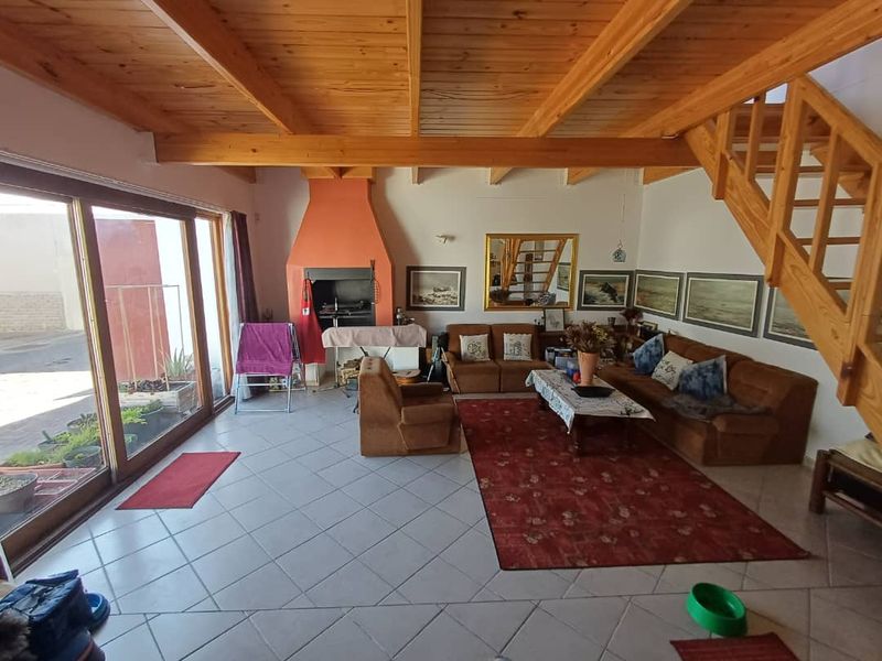 Family home with large 1 bedroom flat!!! - Photo 3