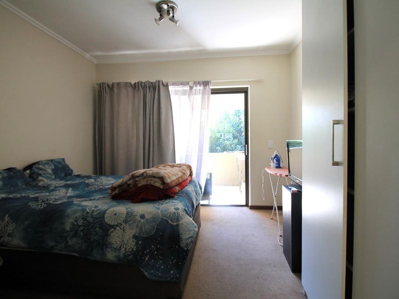 Spacious 2 bedroom townhouse in Broadacres - Photo 8