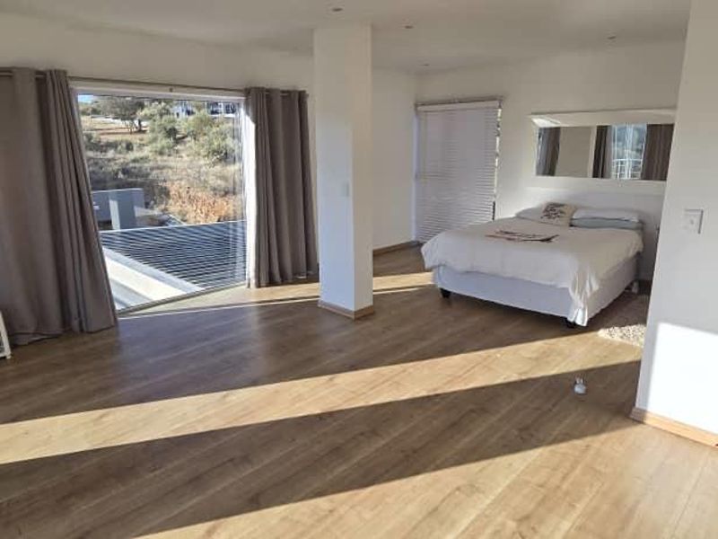 ELEVATED LIVING, WHERE LUXURY MEETS LIFESTYLE - Photo 8