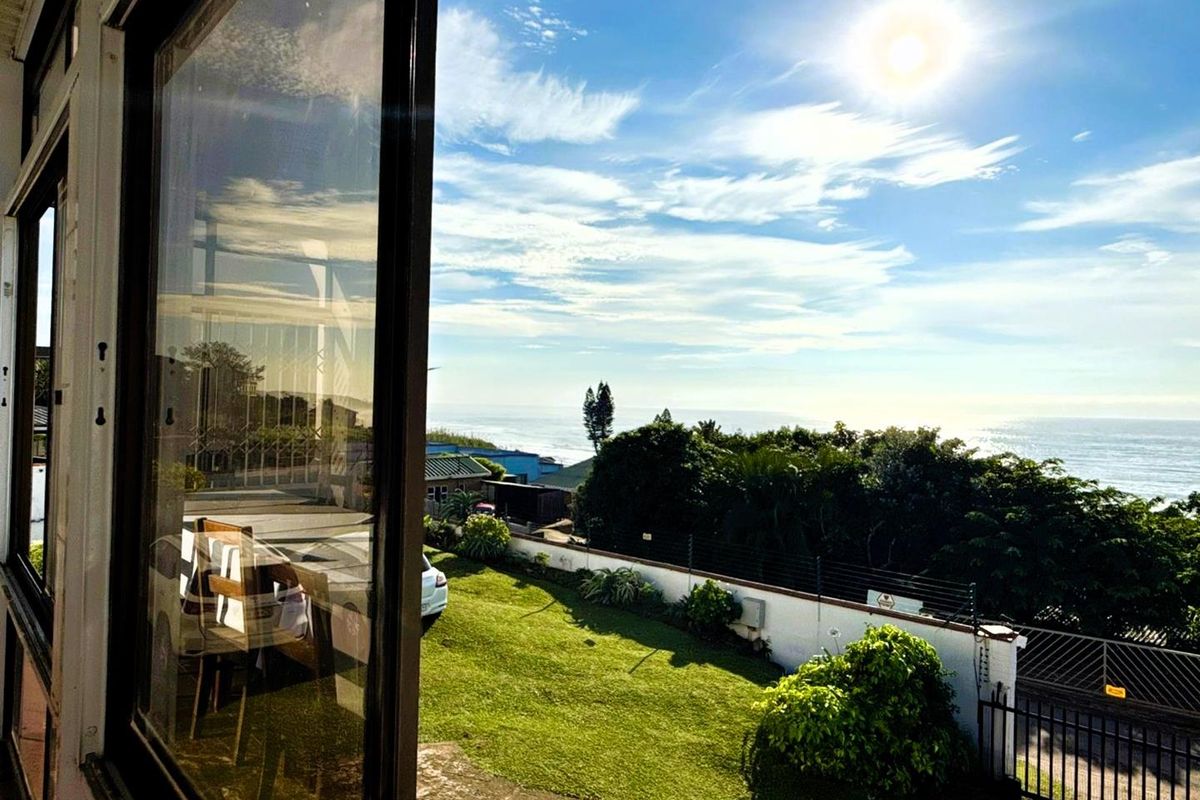 Marvelous Mtwalume - Spacious Family Home or a Lucrative holiday rental opportunity - Photo 5