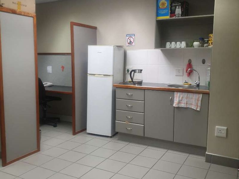 BUILDING FOR SALE - Photo 8