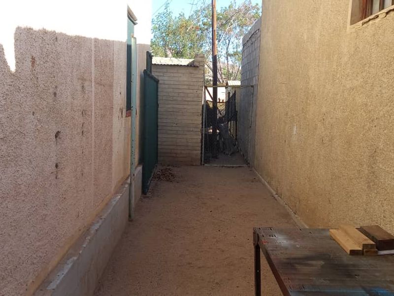 HOUSE FOR SALE IN USAKOS - NAMIBIA - Photo 7