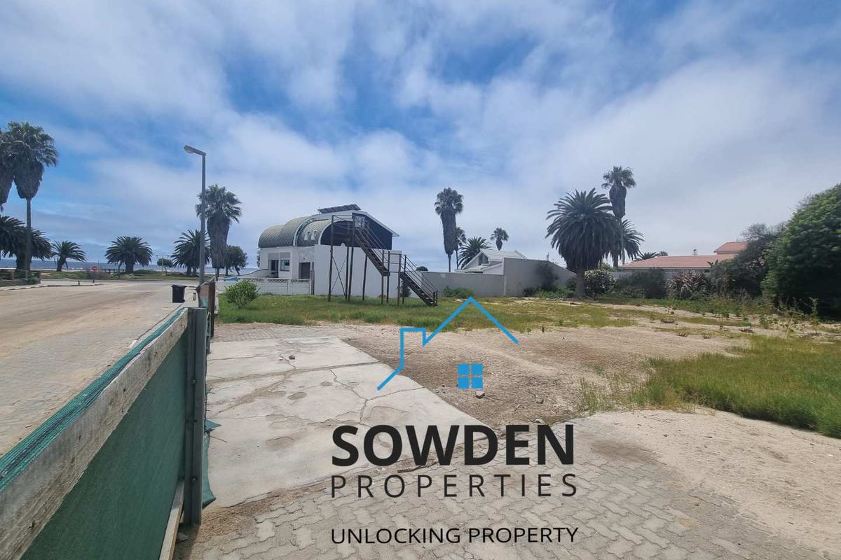 Exceptional Opportunity: Prime Vacant Plot in Swakopmund - Photo 2
