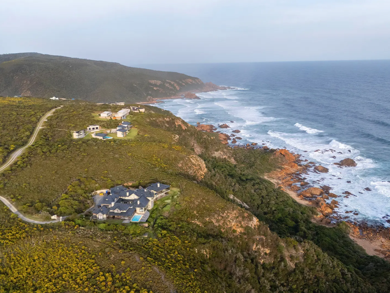 Build Among Indigenous Forest in Pezula Private Estate | 3700 m2 of Exceptional Potential - Photo 5