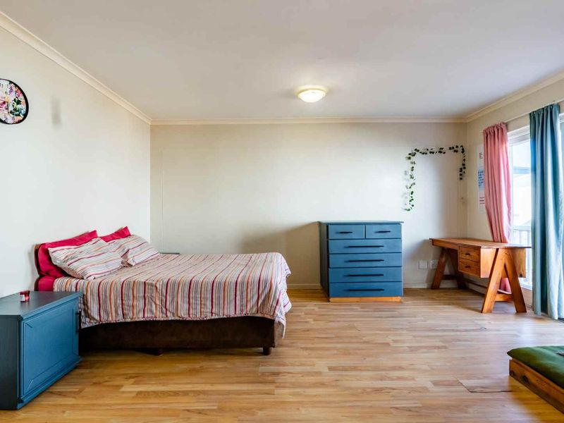 Spacious Studio Apartment for Sale - Photo 9