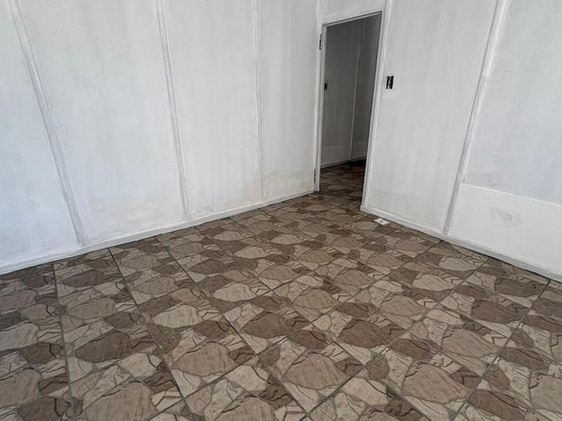 INCOME-GENERATING PROPERTY – PRIME LOCATION! An exceptional investment opportunity awaits! Exclusive Mandate. - Photo 5