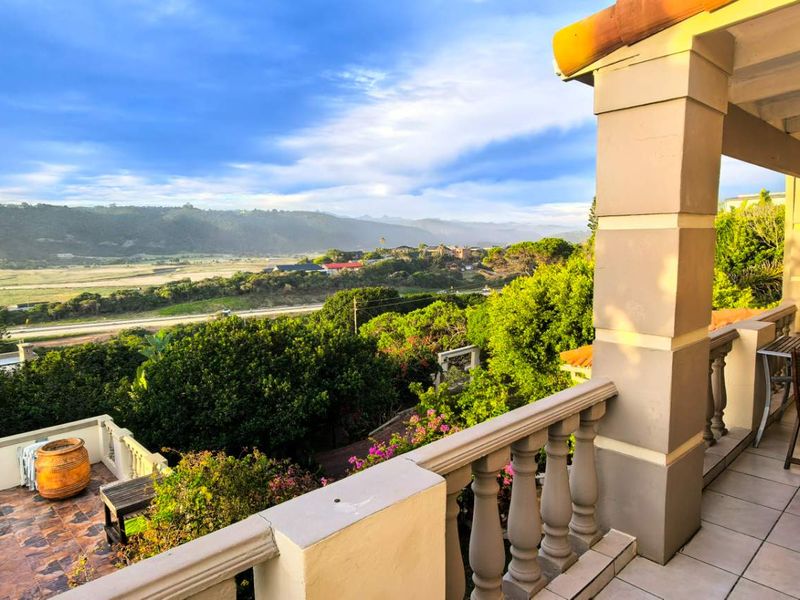Wilderness Retreat with Authentic Tuscan Flair - Photo 3