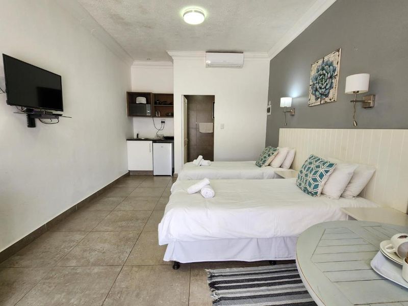 Prime St Lucia Investment Opportunity  Discover the Beauty of St Lucia, KwaZulu Natal, South Africa. - Photo 7