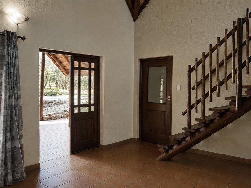 Charming Thatched Home in Canyon Game Reserve - Photo 8