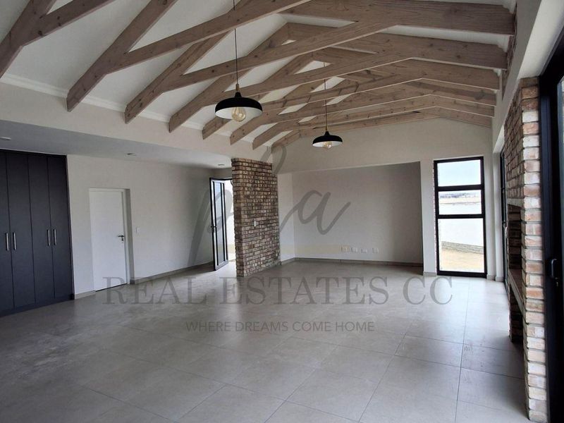 Modern Family Home Under Construction. - Photo 4