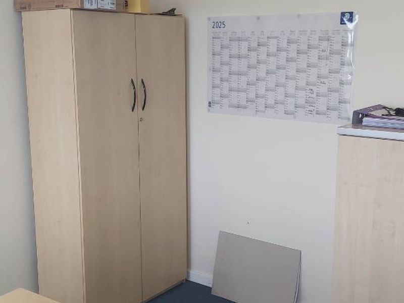 Offices to let in Newton Park. - Photo 6