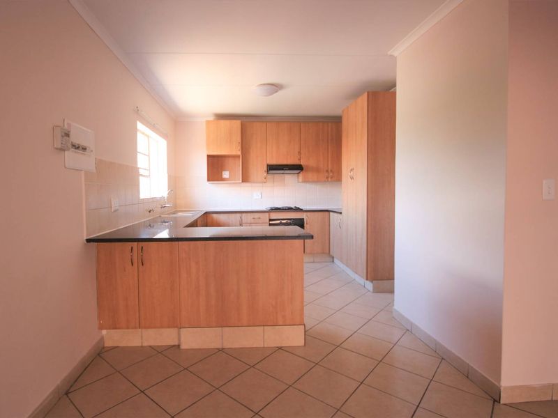 Loadshedding free area! - Photo 9