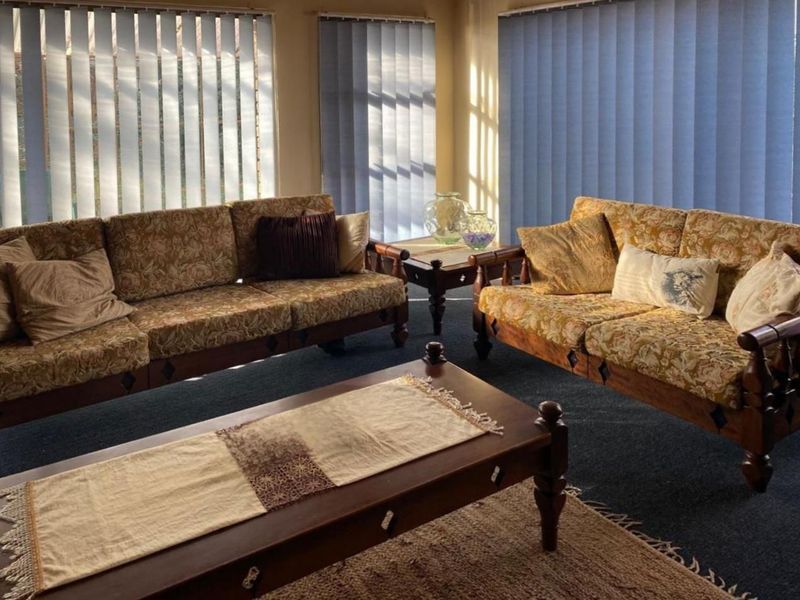 **Captivating Four-Bedroom Home in Ladybrand: Your Dream Lifestyle Awaits!** - Photo 3