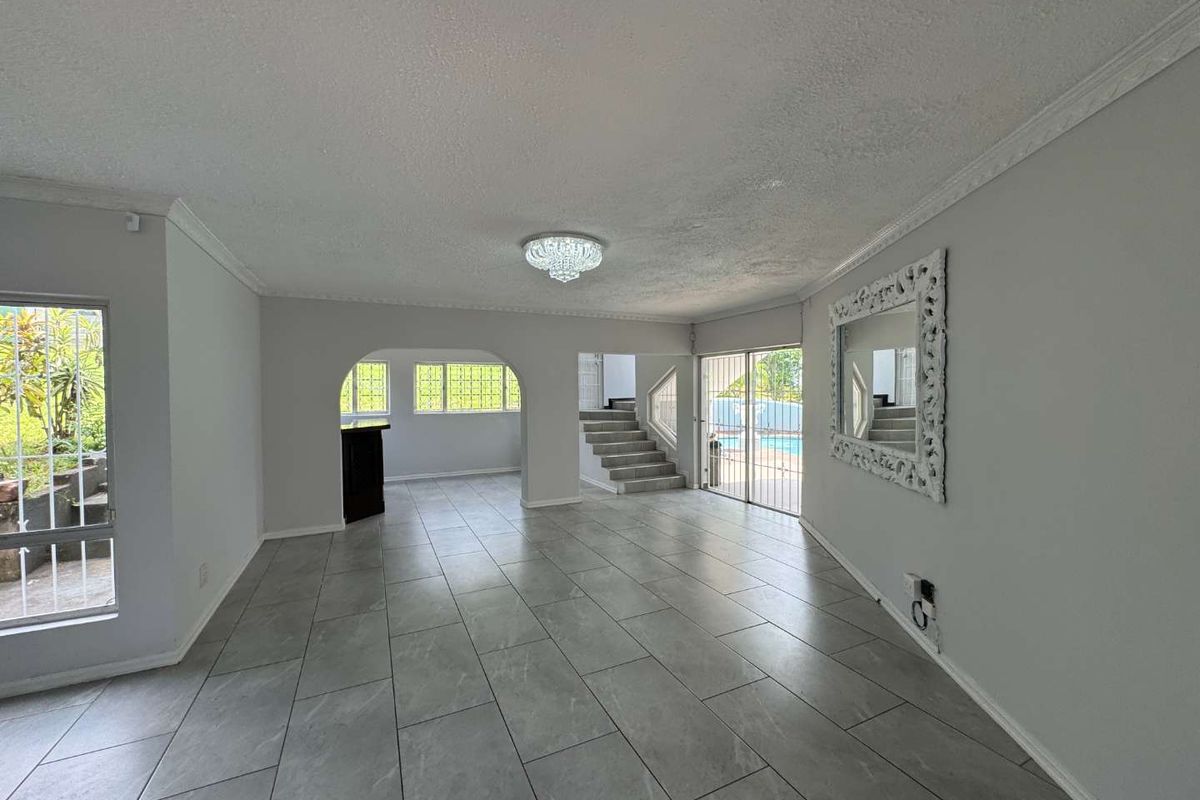 Hendra Estates - Stunning 5 Bedroom Home For Rent In Umhlanga Rocks - Photo 4