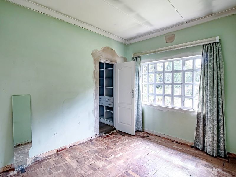 A home with wonderful spaces and a borehole!!!! - Photo 7