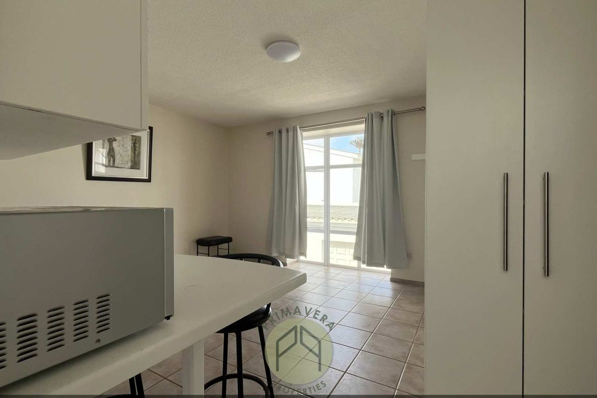 Little gem next to the waves - Photo 2