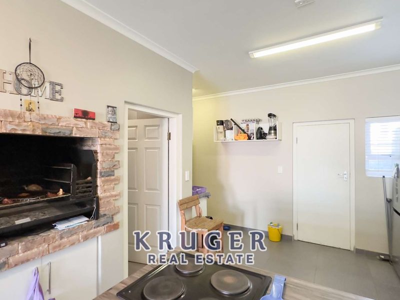 3-bedroom townhouse for sale - Photo 3