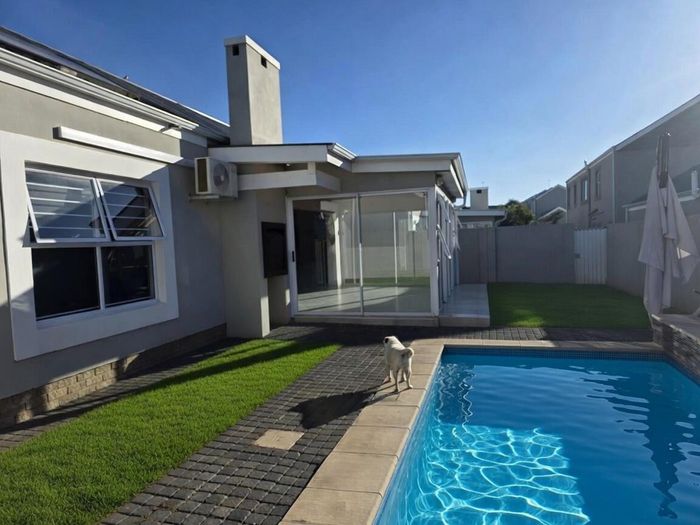 Property #2503598, House Rental Monthly in Erasmus Park