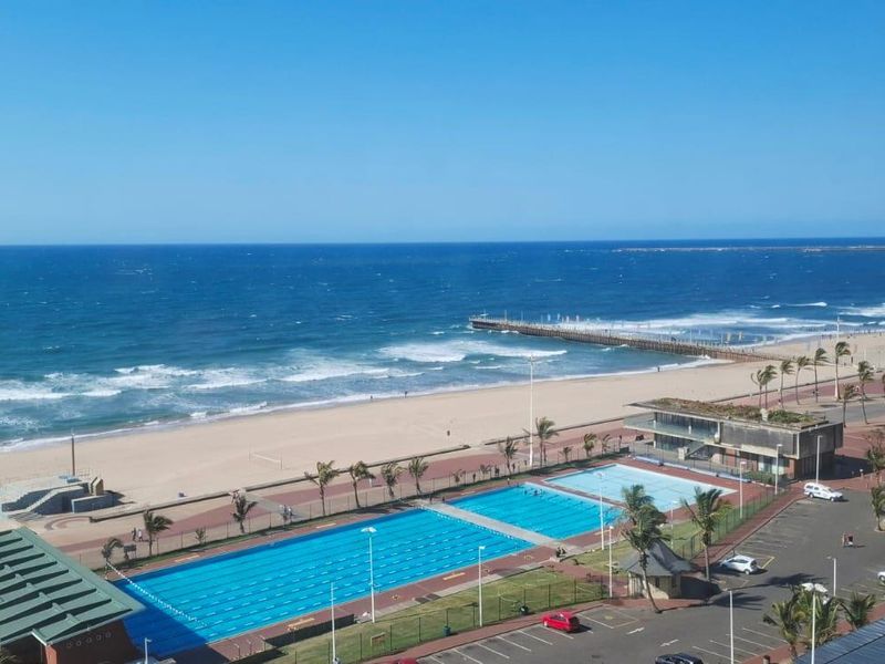 "Modern Comfort & Breathtaking Views in North Beach!" - Photo 2