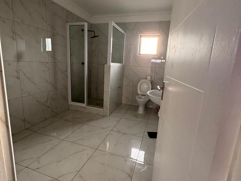 🌊MODERN 2 BEDROOM HOUSE FOR RENT | 📍DOLPHIN BEACH, WALVIS BAY ( Pelican Platz) - Photo 4