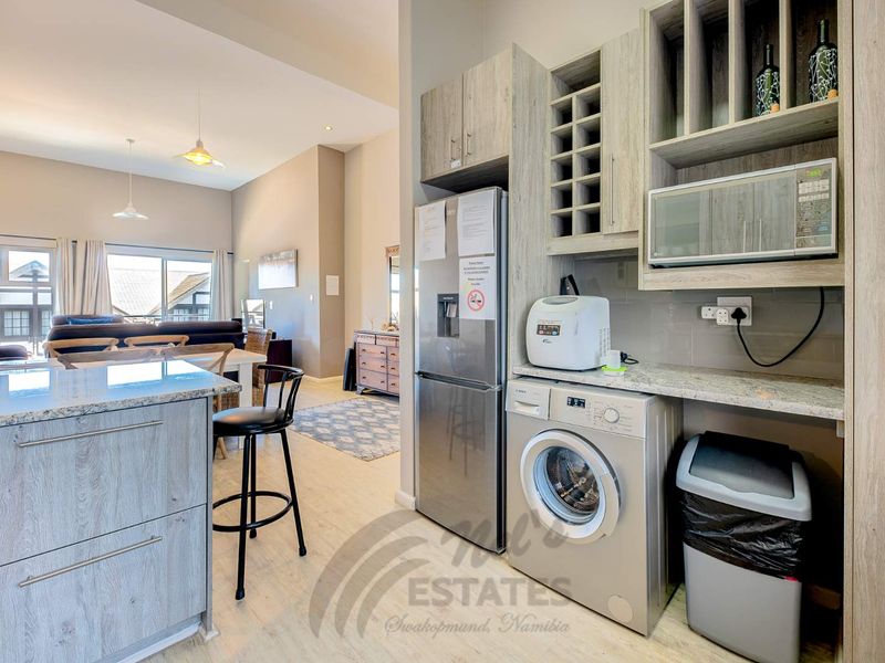 Furnsihed Townhouse to Rent in Central Swakopmund - Photo 8