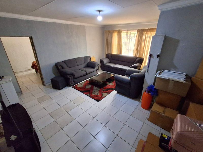 Three bedrooms house for sale in Pretoria West - Photo 10