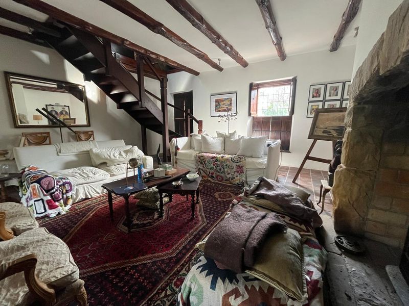 Two storey house in Chelsea Village,Wynberg Upper - Photo 4