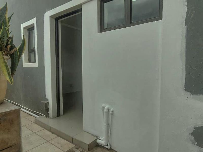 Modern Cottage for Rent: Newly Renovated and Ready for Occupation - Photo 7