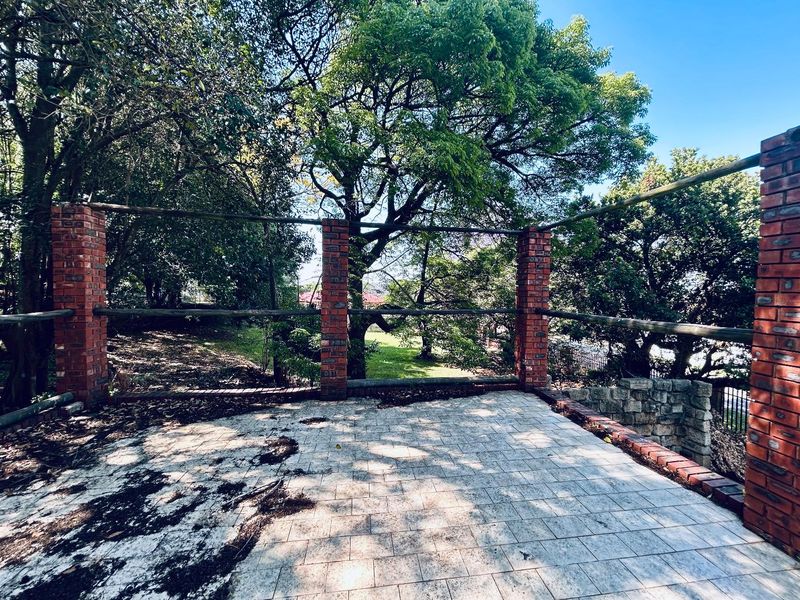 4 bedroom house house for sale in vryheid - Photo 2