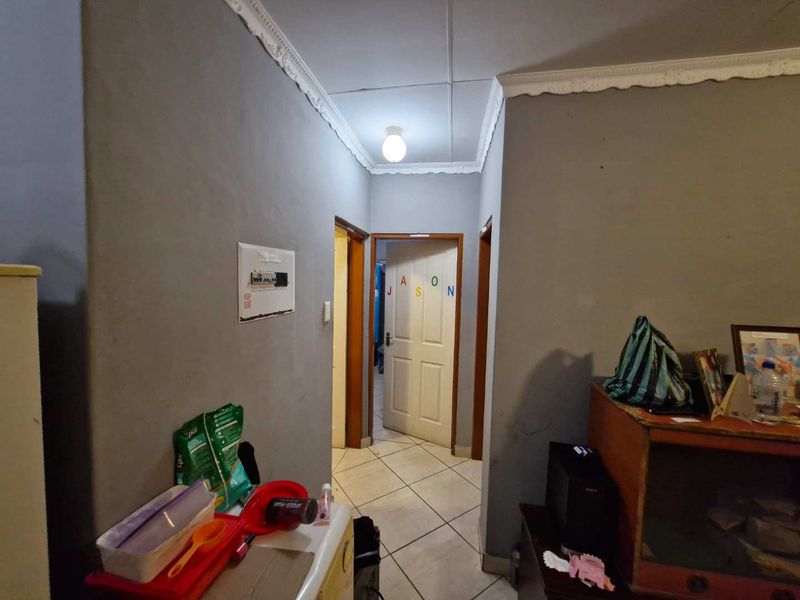 2 Bedroom house  for rent in Kilner Park. - Photo 8