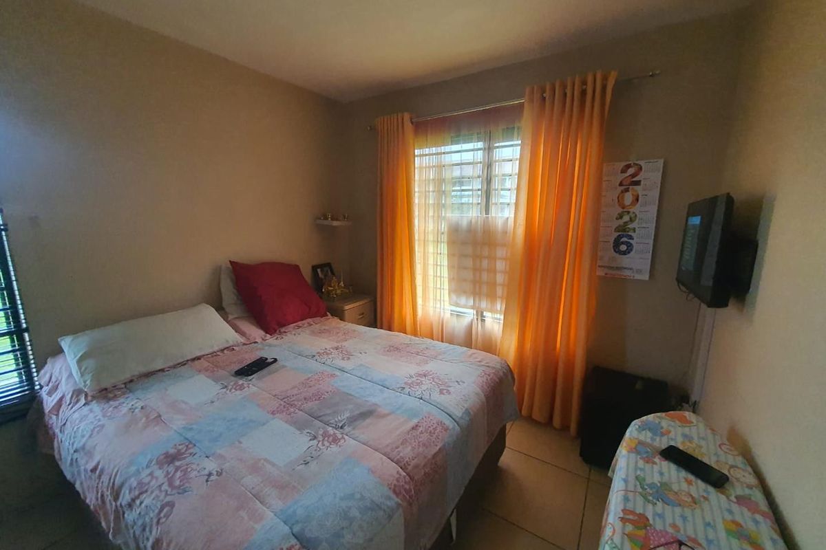 First Time Home Buyer's Townhouse - Photo 4