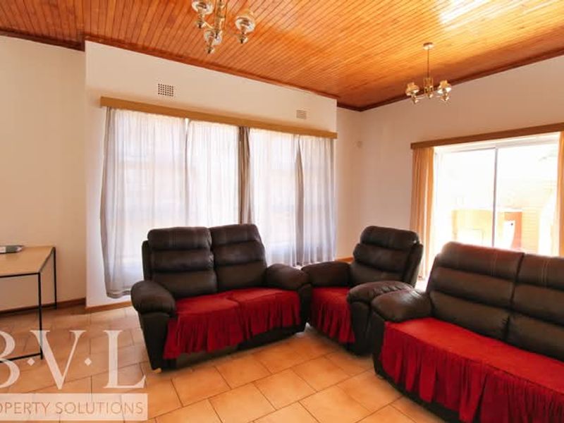 House For Sale in Rehoboth - N$ 960 000 - Photo 3