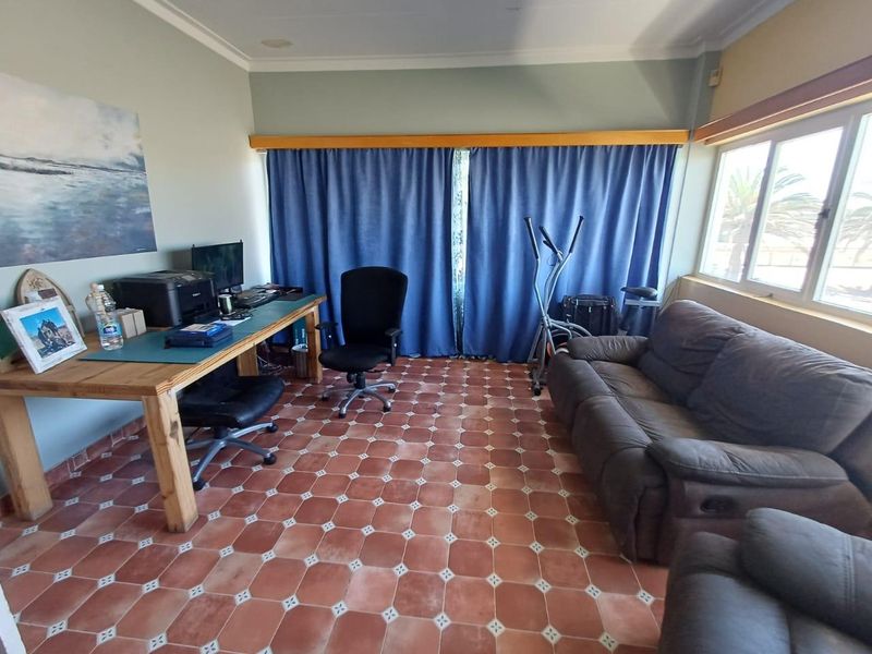 Prime property with endless possibilities... - Photo 4