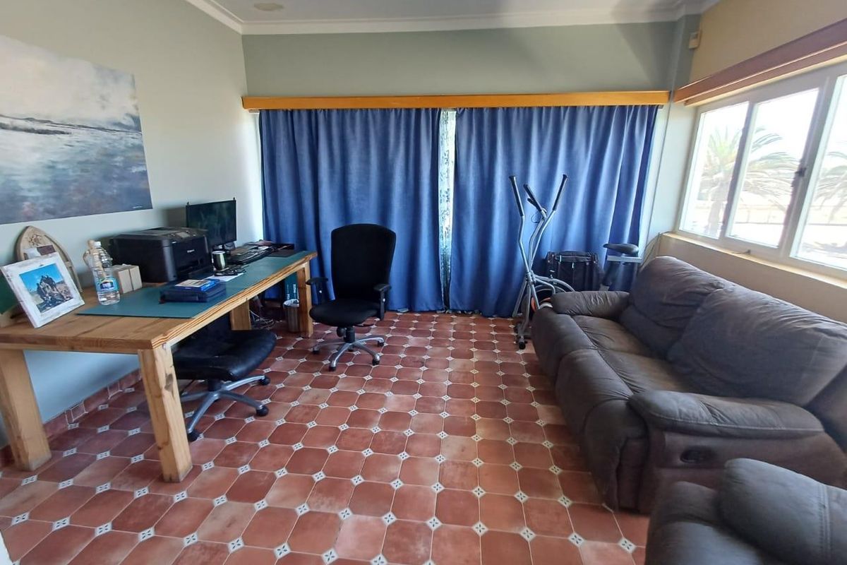 Prime property with endless possibilities... - Photo 4